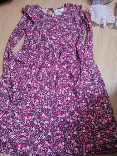 Dunnes leigh tucker - dunnes,